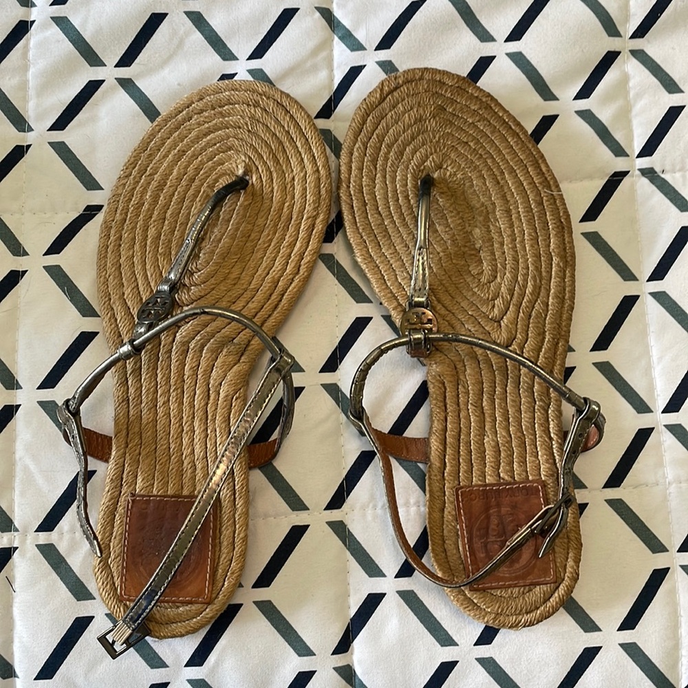 Tory burch sandals